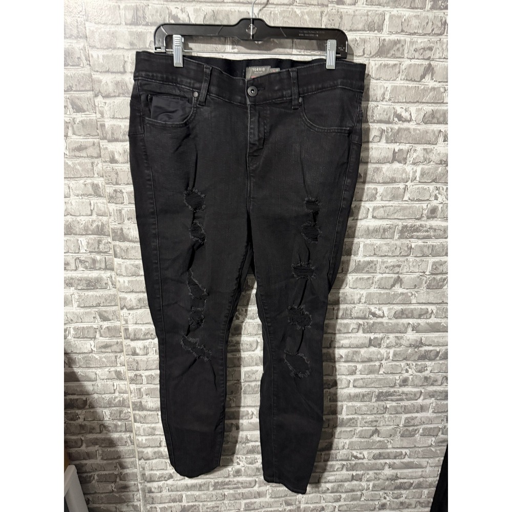 Torrid Bombshell Skinny Jeans 16R Black Distressed Ripped Premium Stretch Denim